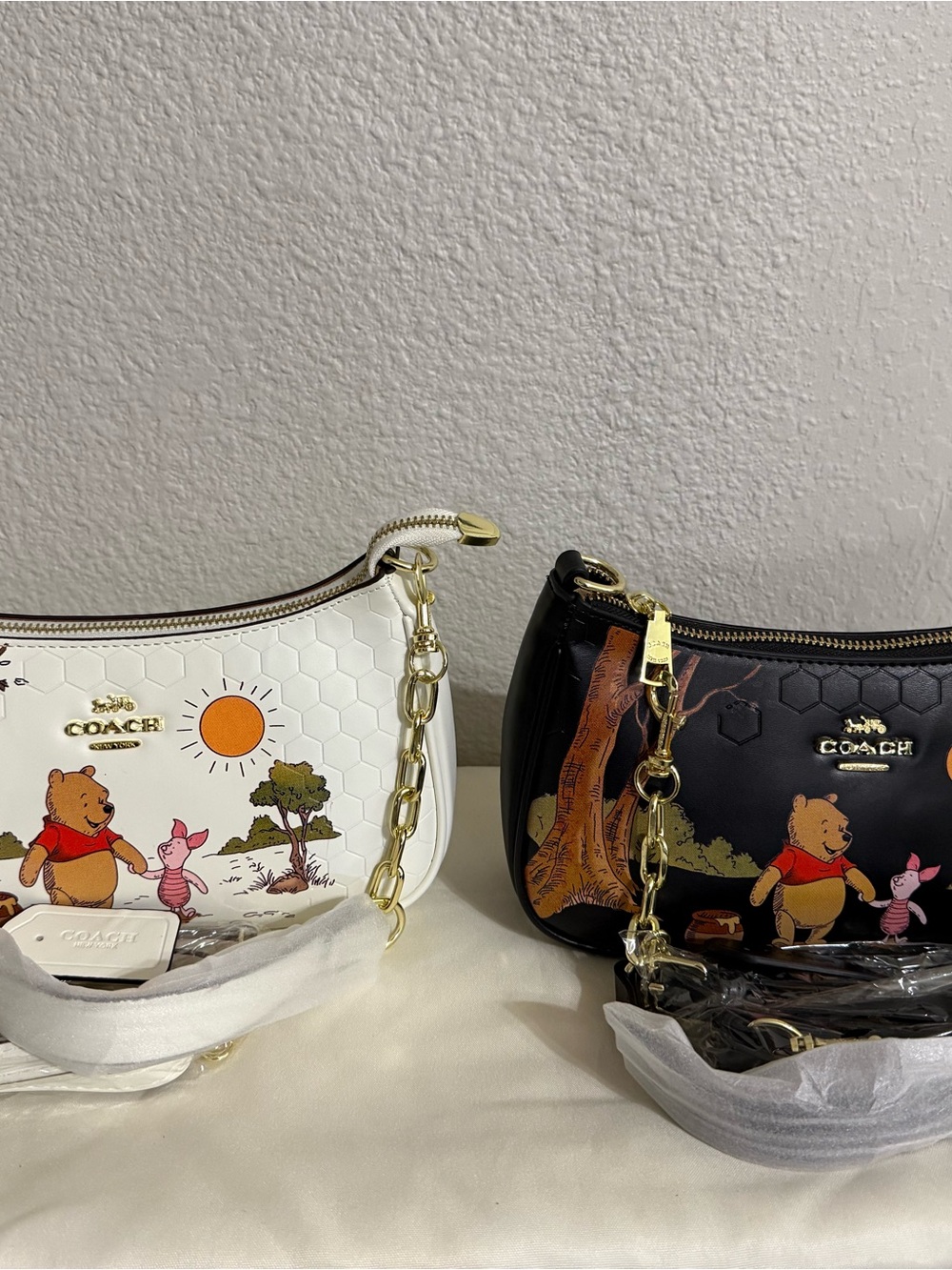 Winnie the Pooh Small Shoulder Bag - White New sold separately